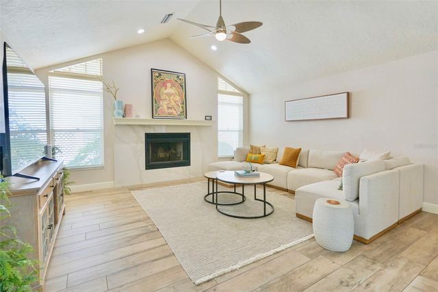 4717 E TRAILS DRIVE, Sarasota, FL 34232