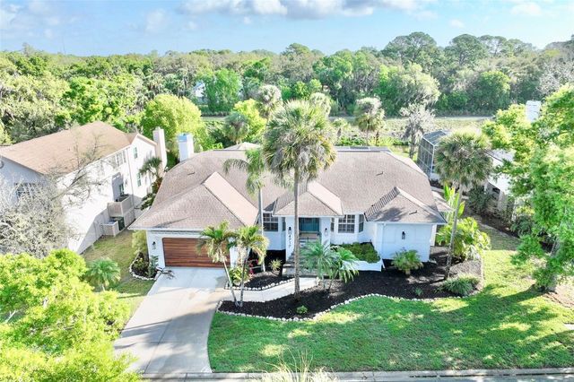 4717 E TRAILS DRIVE, Sarasota, FL 34232