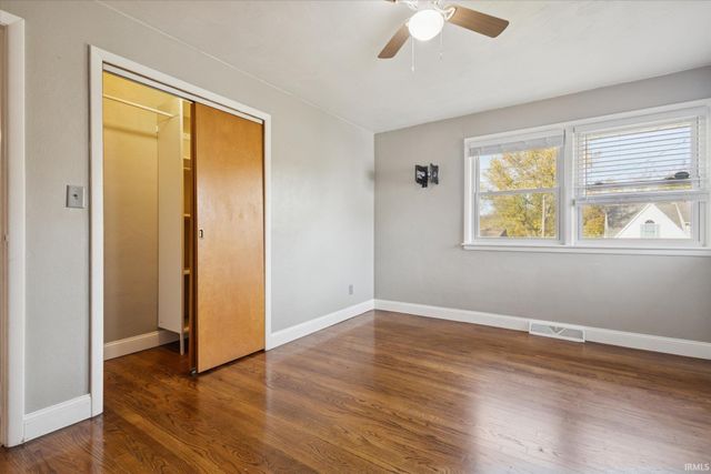 16382 Petro Drive, Mishawaka, IN 46544