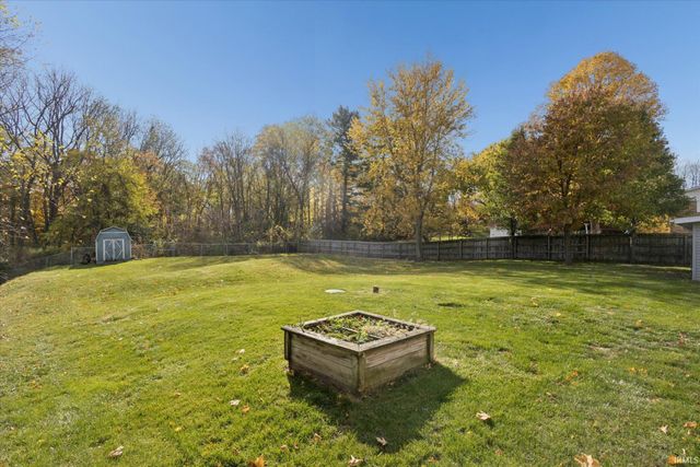 16382 Petro Drive, Mishawaka, IN 46544