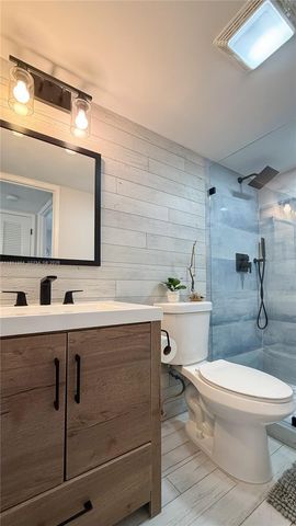 400 SE 10th St 112, Deerfield Beach, FL 33441