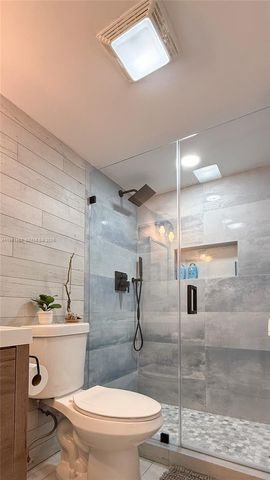 400 SE 10th St 112, Deerfield Beach, FL 33441