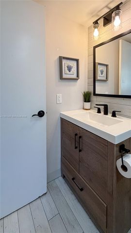 400 SE 10th St 112, Deerfield Beach, FL 33441