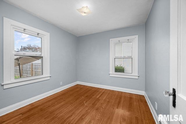 2918 11TH Avenue B, Moline, IL 61265