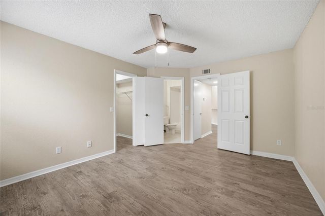 4532 COMMANDER DRIVE 2132, Orlando, FL 32822