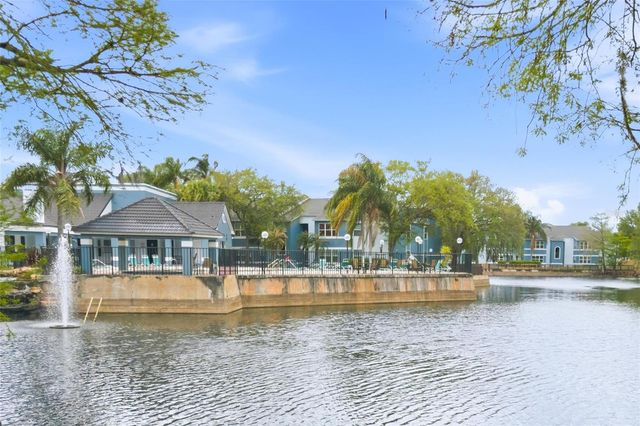 4532 COMMANDER DRIVE 2132, Orlando, FL 32822