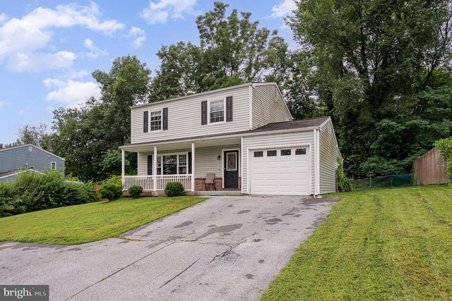 545 CARDINAL DR, Harrisburg, PA 17111