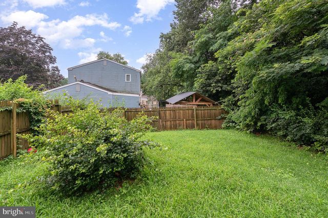 545 CARDINAL DR, Harrisburg, PA 17111