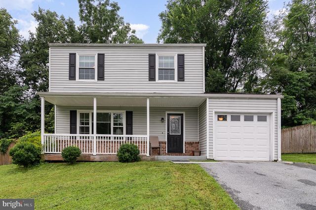 545 CARDINAL DR, Harrisburg, PA 17111