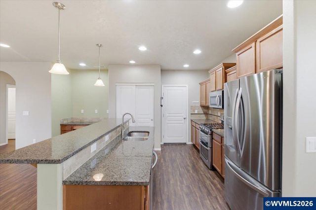 2643 Brianna St NW, Albany, OR 97321