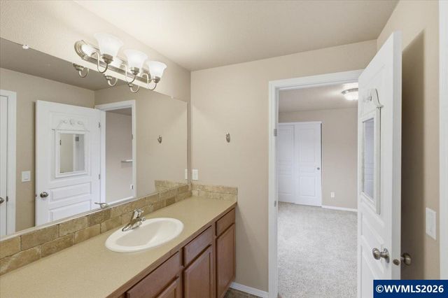 2643 Brianna St NW, Albany, OR 97321