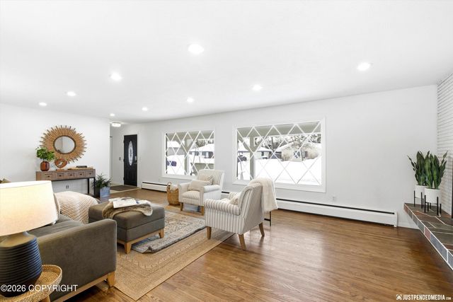 2335 Lord Baranof Drive, Anchorage, AK 99517