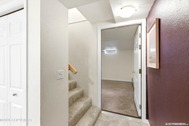 2335 Lord Baranof Drive, Anchorage, AK 99517