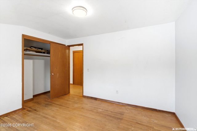 2335 Lord Baranof Drive, Anchorage, AK 99517