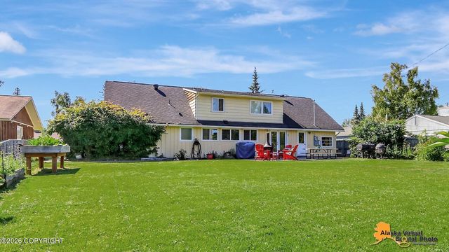 2335 Lord Baranof Drive, Anchorage, AK 99517