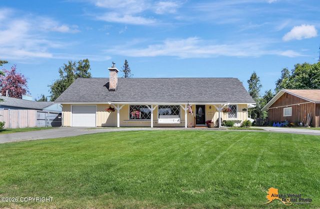 2335 Lord Baranof Drive, Anchorage, AK 99517