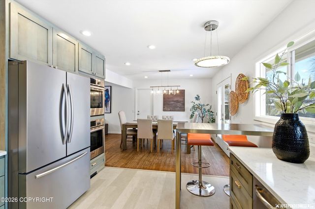 2335 Lord Baranof Drive, Anchorage, AK 99517