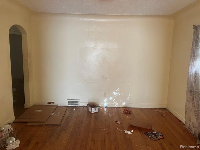 11233 Engleside Street, Detroit, MI 48205