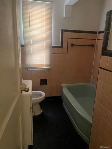 11233 Engleside Street, Detroit, MI 48205