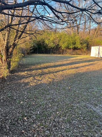 2701 W Haskell Place, Tulsa, OK 74127