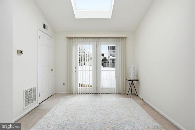 144 LEEDOM WAY, Newtown, PA 18940