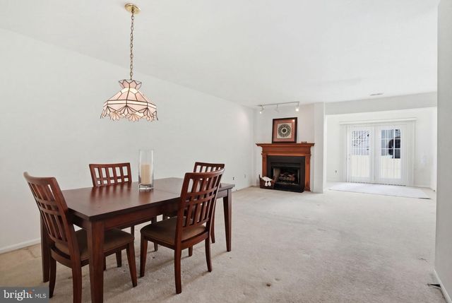 144 LEEDOM WAY, Newtown, PA 18940