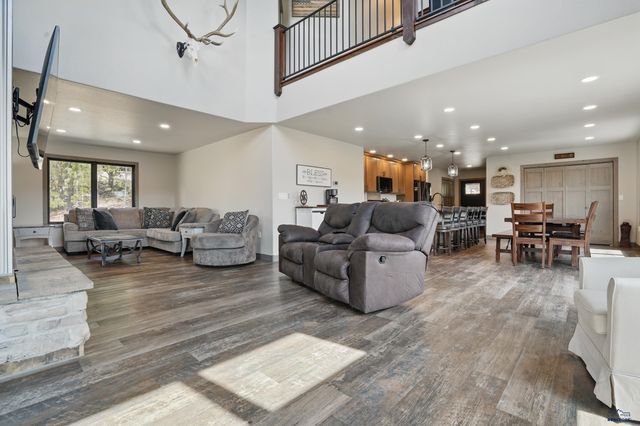 21230 LAST CHANCE TRAIL, Lead, SD 57754