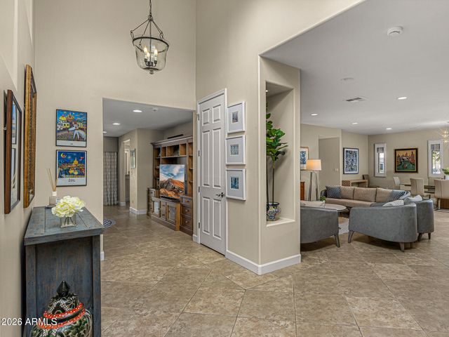 4634 E Mountain View Road, Phoenix, AZ 85028