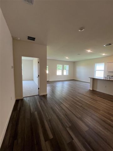 341 Sieders St. ST, Taylor, TX 76574