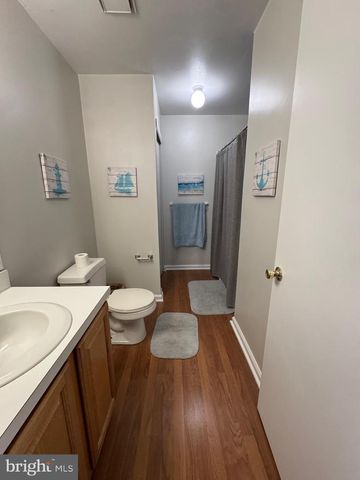 1 WILTSIRE CT, Medford, NJ 08055