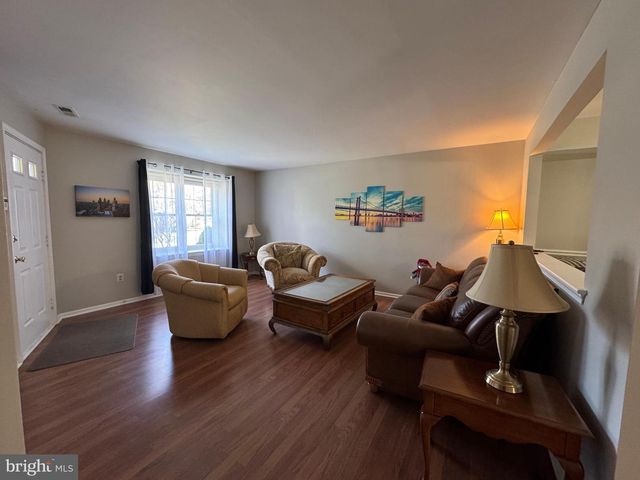 1 WILTSIRE CT, Medford, NJ 08055