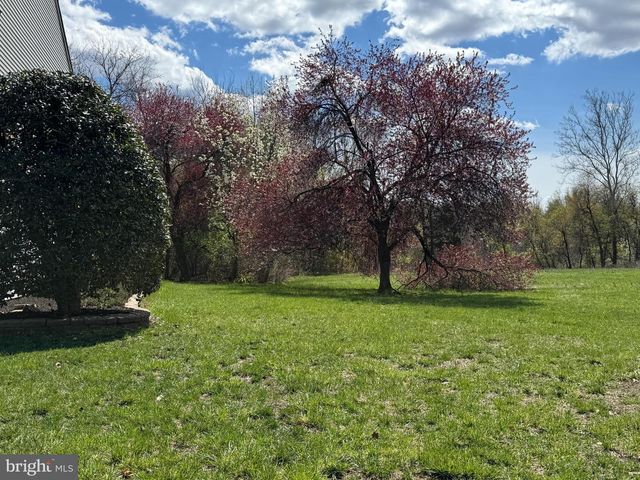 1 WILTSIRE CT, Medford, NJ 08055