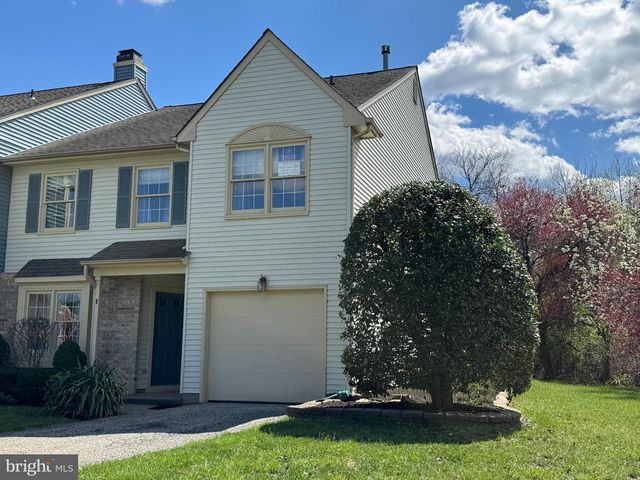 1 WILTSIRE CT, Medford, NJ 08055