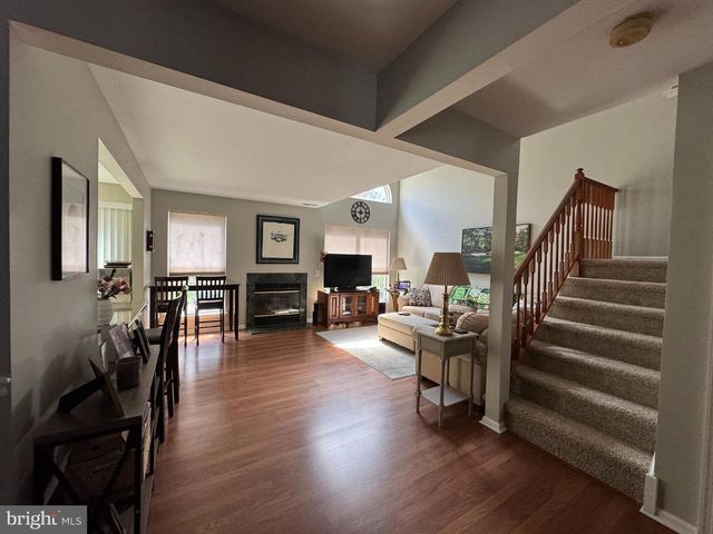 1 WILTSIRE CT, Medford, NJ 08055