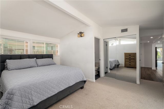 325 Salina Court, Vista, CA 92083