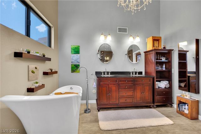 6767 Tree Haven Court, Las Vegas, NV 89146