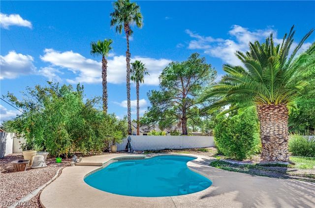 6767 Tree Haven Court, Las Vegas, NV 89146