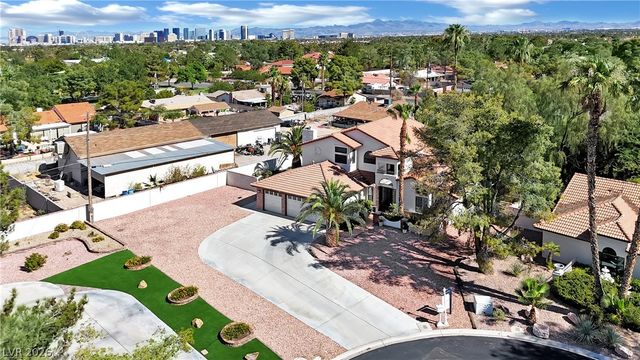 6767 Tree Haven Court, Las Vegas, NV 89146