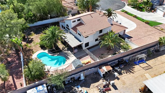 6767 Tree Haven Court, Las Vegas, NV 89146