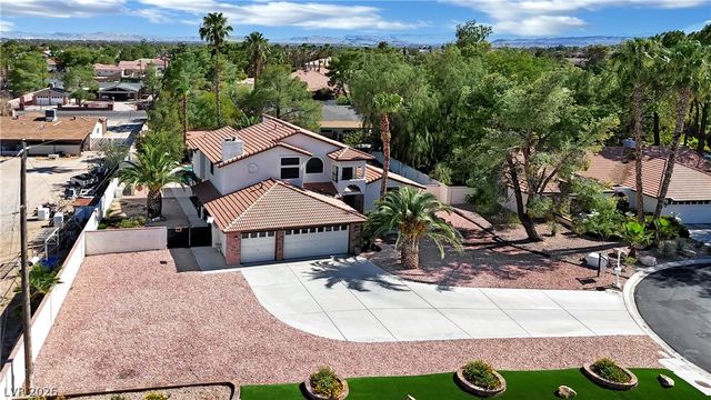 6767 Tree Haven Court, Las Vegas, NV 89146