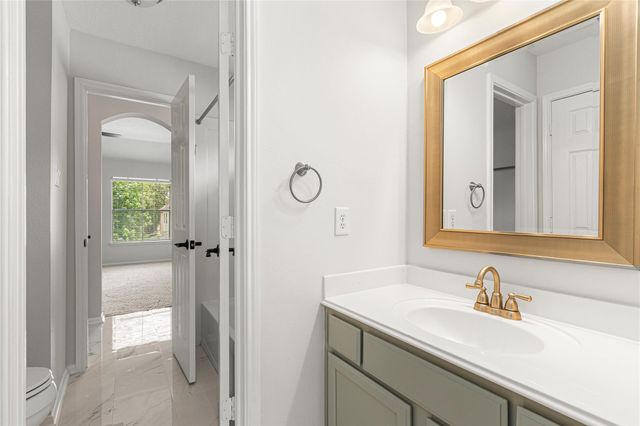 1807 Rustic Hills Court, Sugar Land, TX 77479