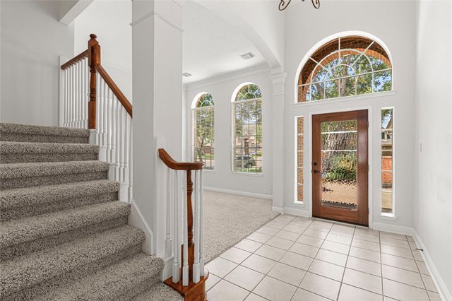 1807 Rustic Hills Court, Sugar Land, TX 77479