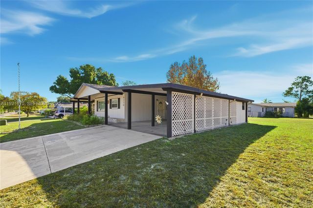 9230 SW 101st Pl, Ocala, FL 34481