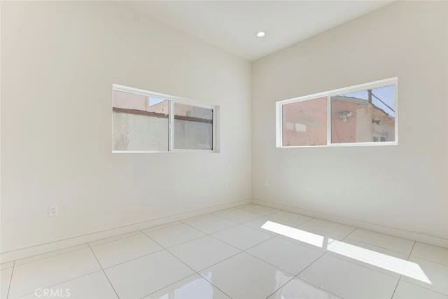 1135 E Windsor, Glendale, CA 91205