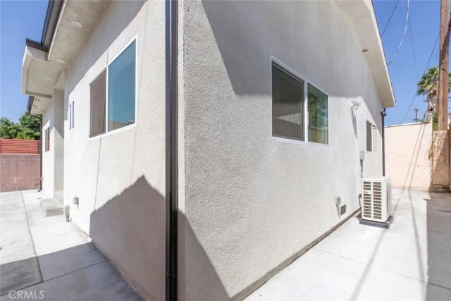 1135 E Windsor, Glendale, CA 91205