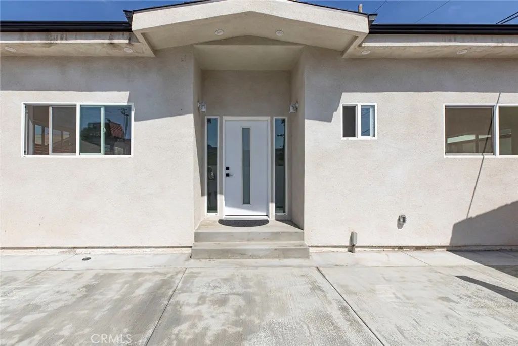 1135 E Windsor, Glendale, CA 91205