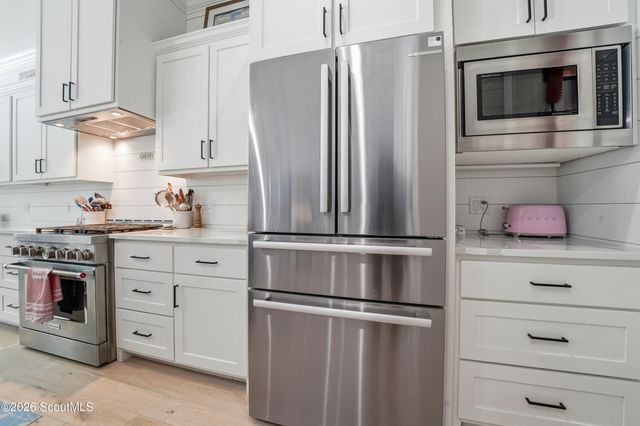 305 Kelsall Avenue, St. Simons Island, GA 31522