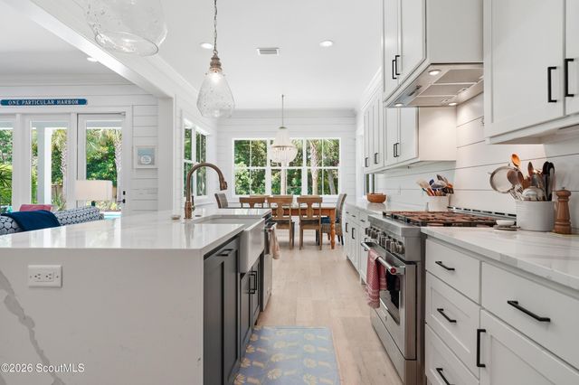 305 Kelsall Avenue, St. Simons Island, GA 31522