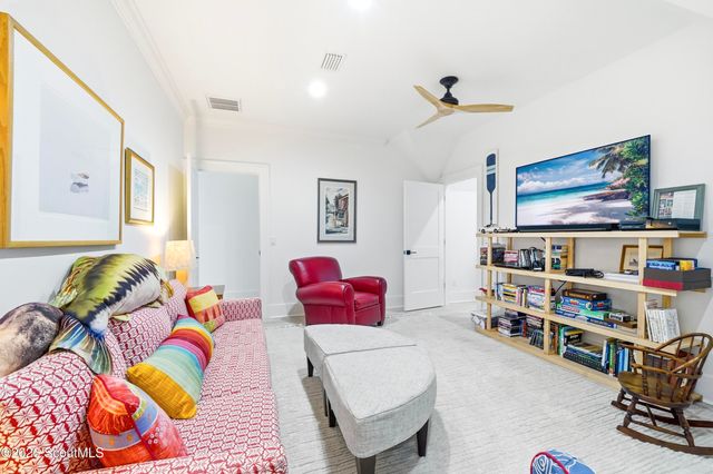 305 Kelsall Avenue, St. Simons Island, GA 31522