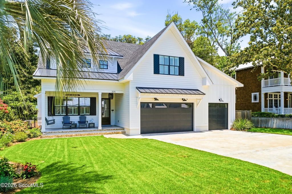 305 Kelsall Avenue, St. Simons Island, GA 31522